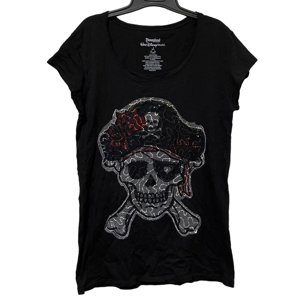 Disney Parks Pirates of Caribbean Skull Pirate Sequin Black Tee